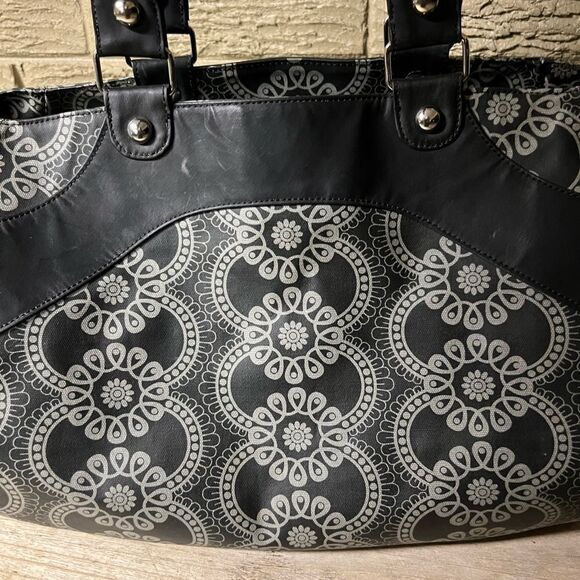 Petunia pickle bottom wishful weekender bag - Picture 5 of 13